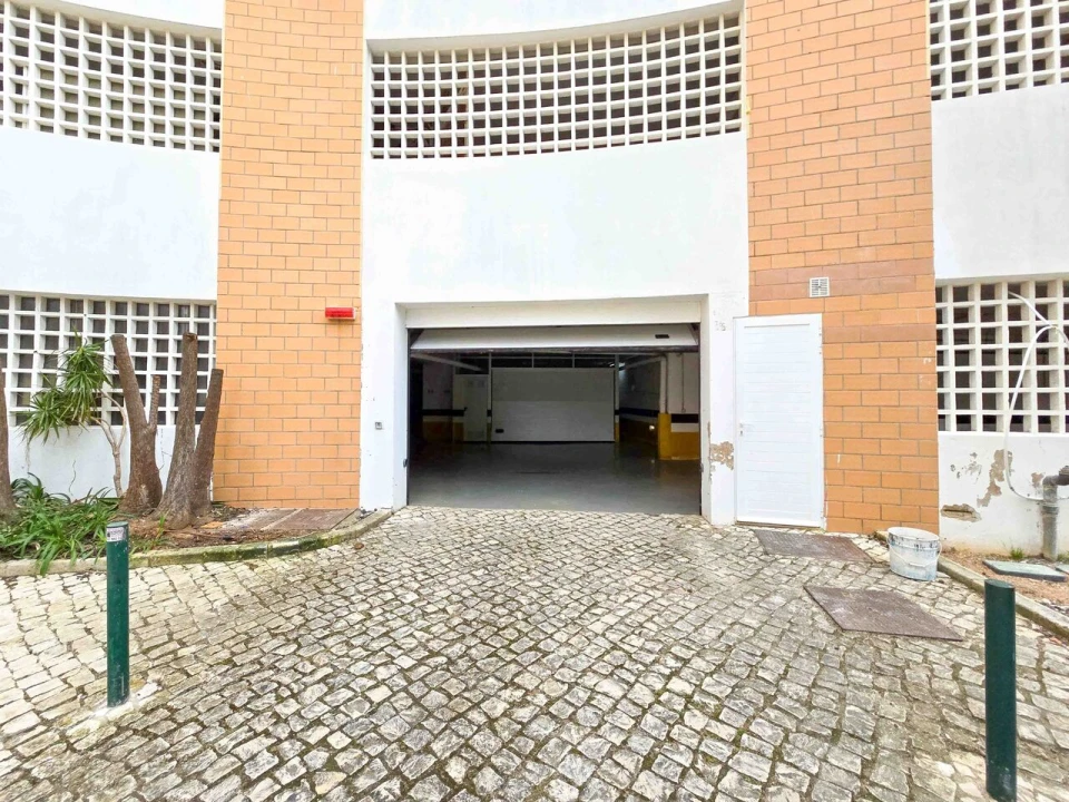 Apartamento T2 para Venda em Portimão Foto 28