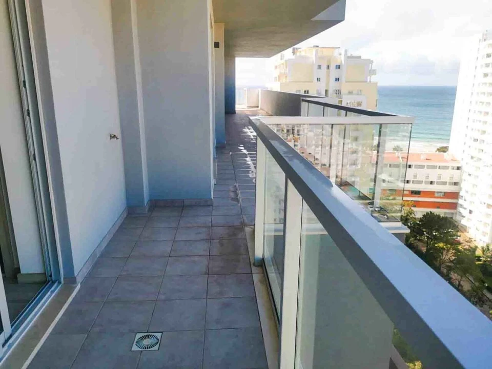 Apartamento T3 para Venda em Portimão Foto 32