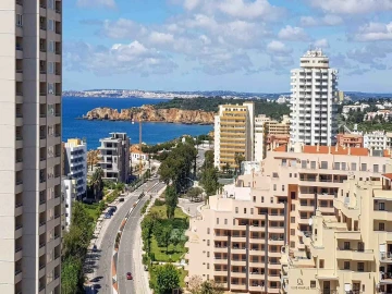 Apartamento T3 para Venda em Portimão
