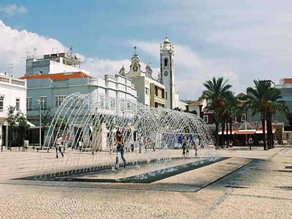 Moradia T3 para Venda em Alvor Foto 5