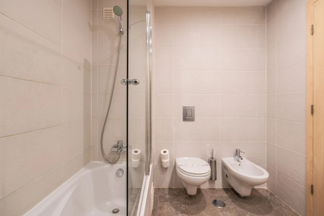 Apartamento T1 para Venda em Mexilhoeira Grande Foto 23