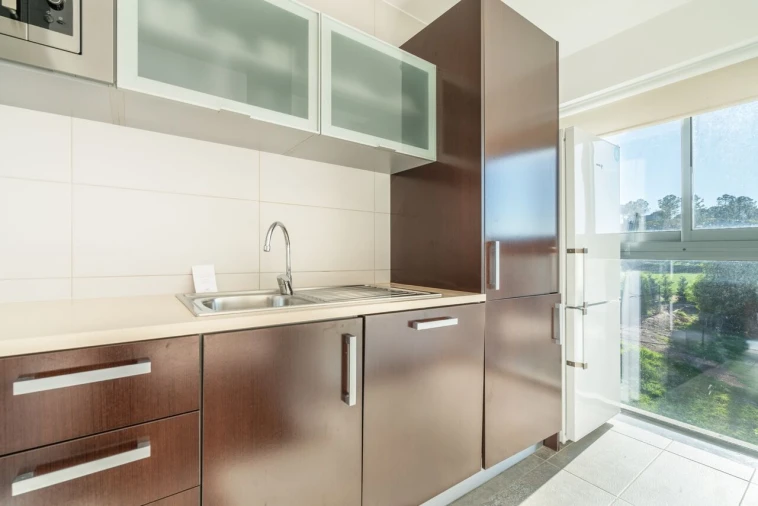 Apartamento T1 para Venda em Mexilhoeira Grande Foto 16