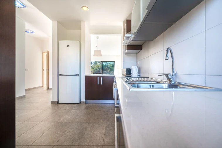 Apartamento T2 para Venda em Mexilhoeira Grande Foto 9