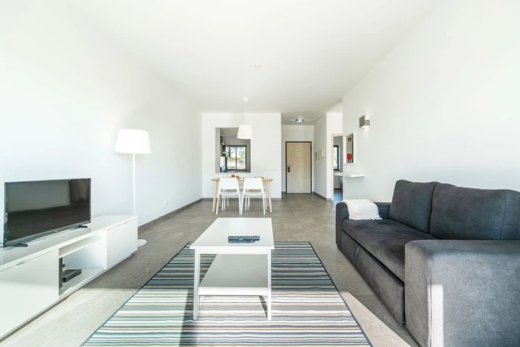 Apartamento T2 para Venda em Mexilhoeira Grande Foto 20