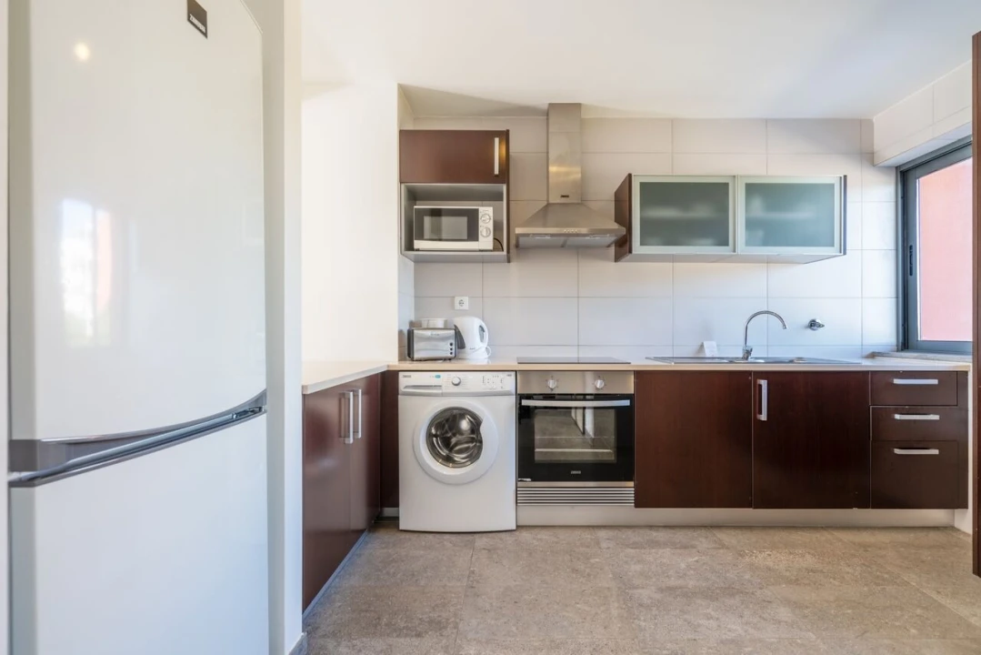 Apartamento T2 para Venda em Mexilhoeira Grande Foto 3