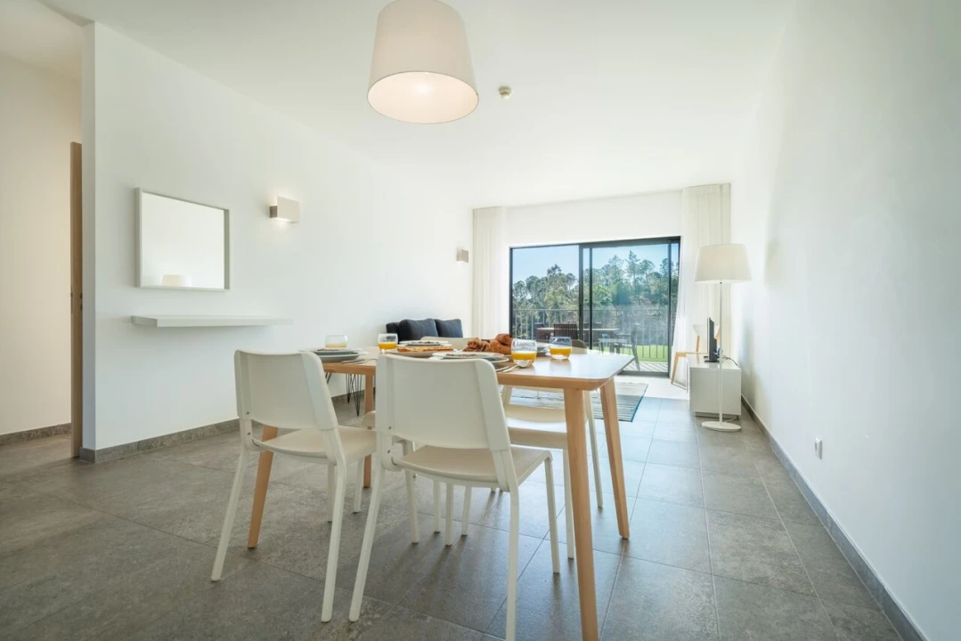 Apartamento T2 para Venda em Mexilhoeira Grande Foto 11