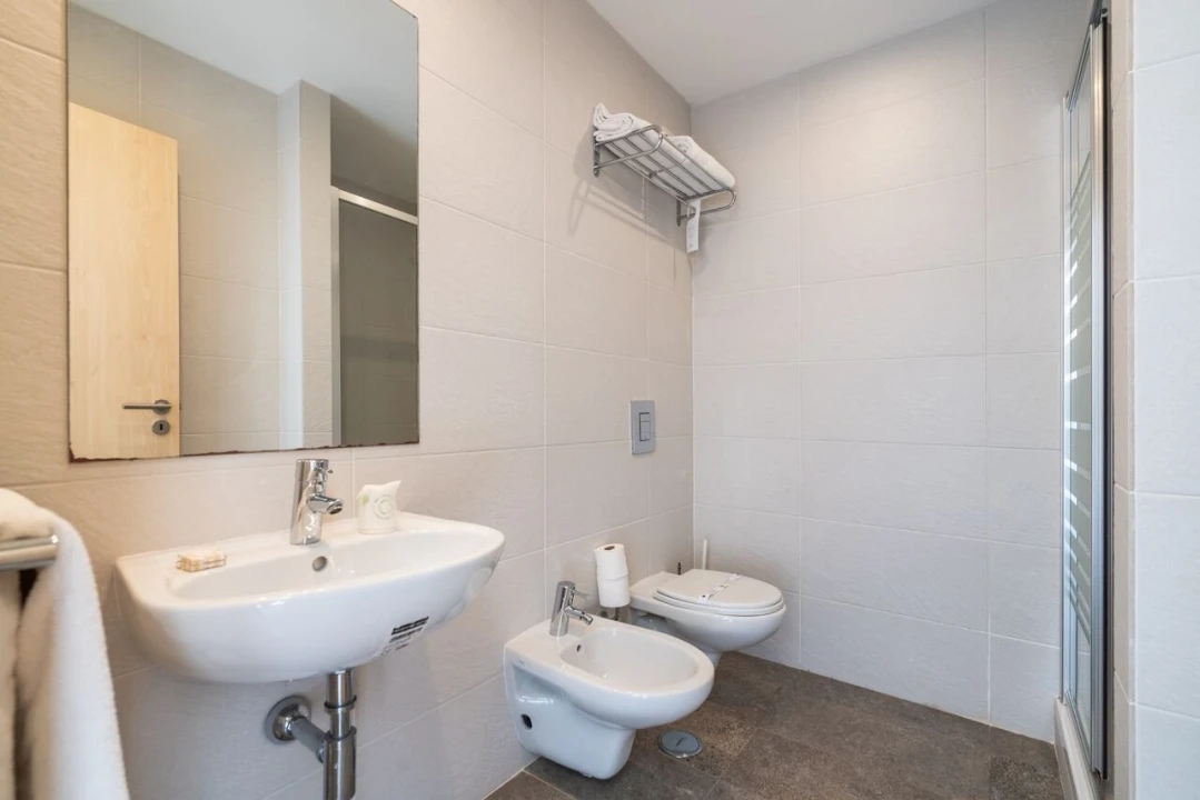 Apartamento T2 para Venda em Mexilhoeira Grande Foto 31