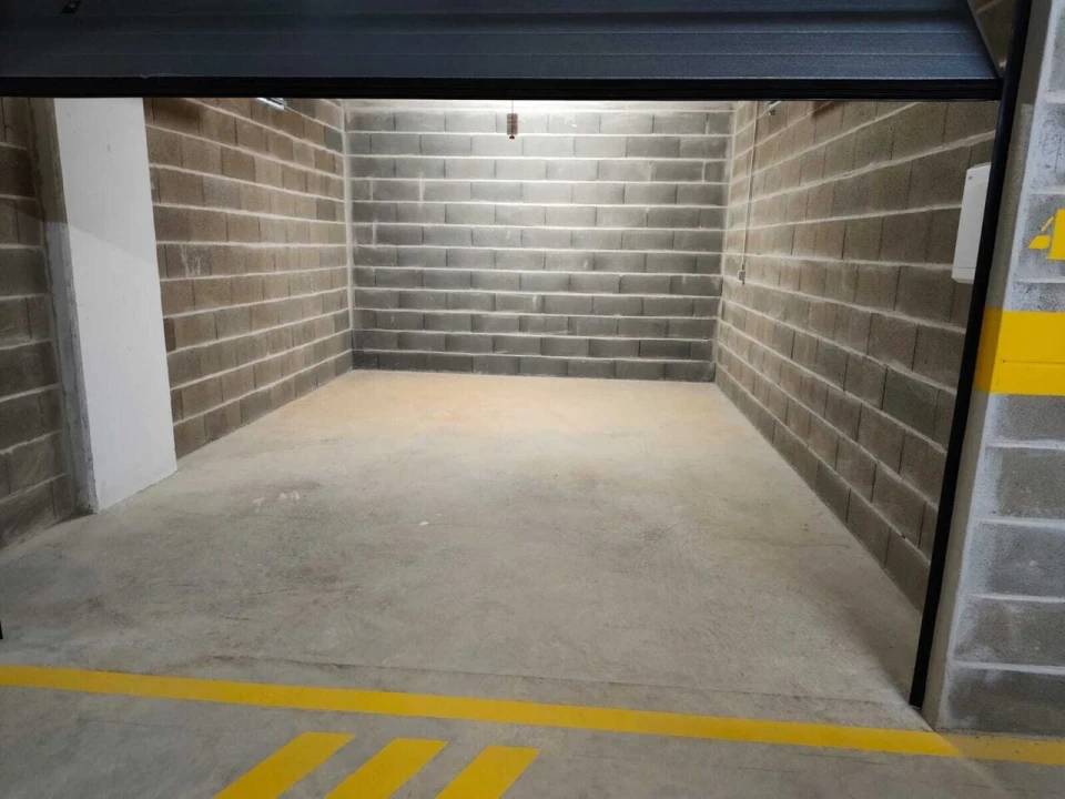 Garagem para Venda em Portimão Foto 5