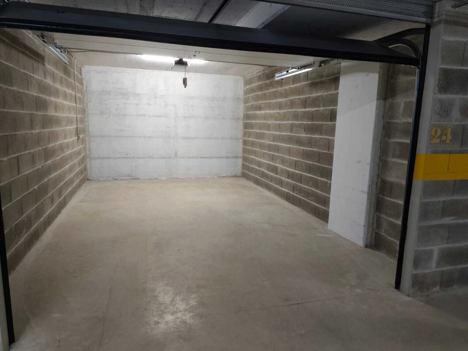 Garagem para Venda em Portimão Foto 4