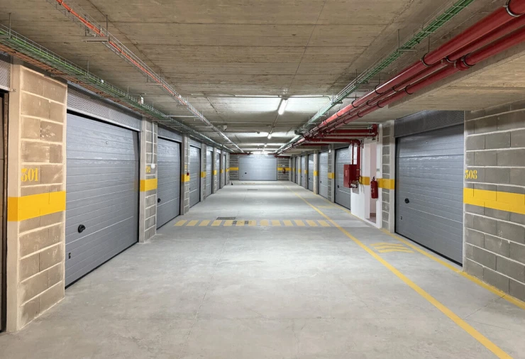 Garagem para Venda em Portimão Foto 3