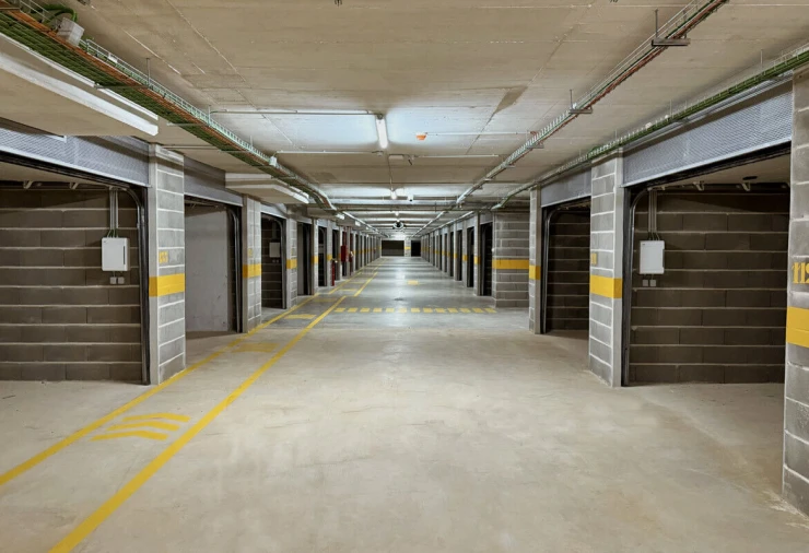 Garagem para Venda em Portimão Foto 5