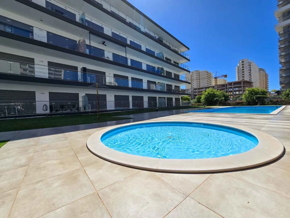 Apartamento T3 para Venda em Portimão Foto 1