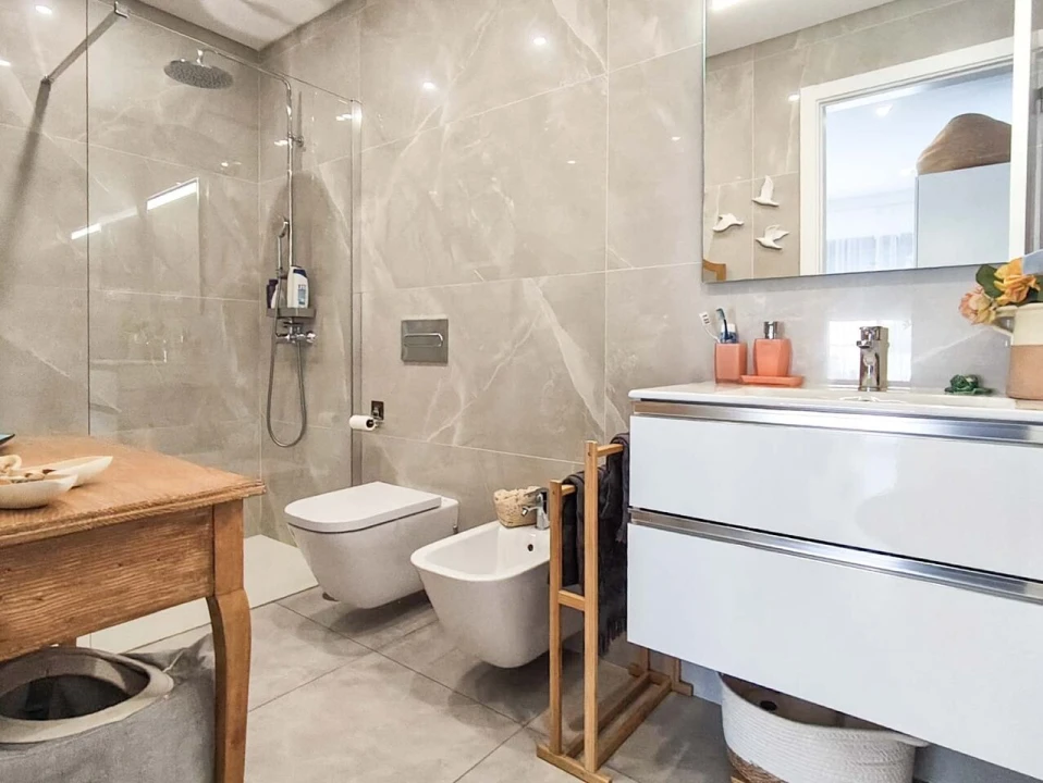 Apartamento T3 para Venda em Portimão Foto 11