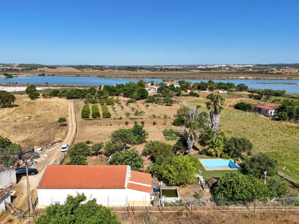 Quinta T2 para Venda em Alvor Foto 1