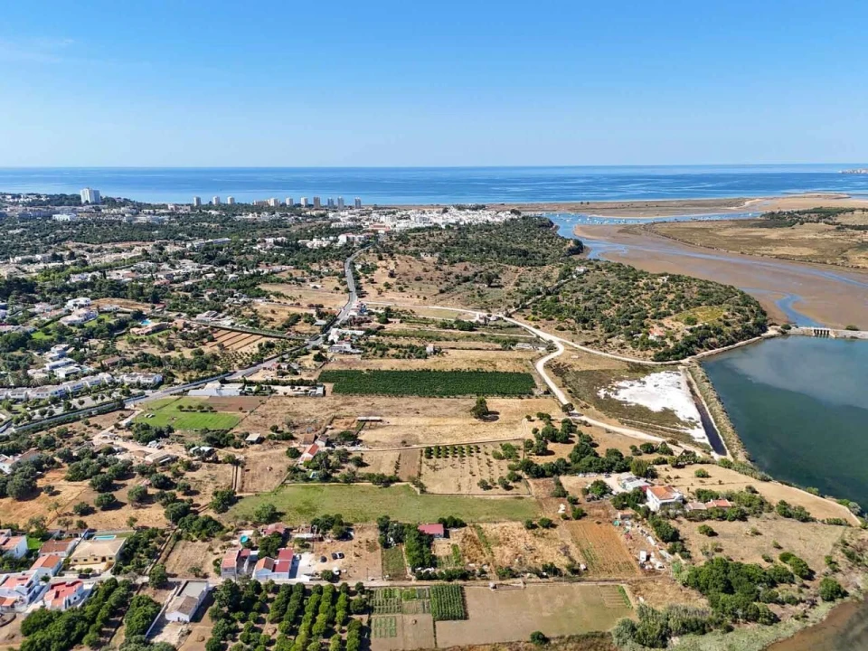 Quinta T2 para Venda em Alvor Foto 48
