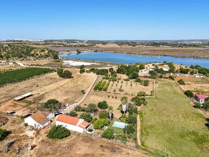 Quinta T2 para Venda em Alvor Foto 34