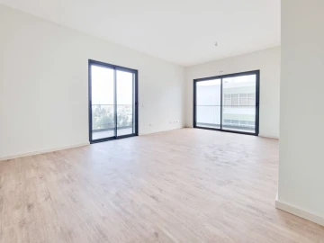 Apartamento T4 para Venda em Portimão