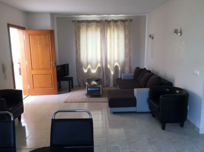 Moradia T9 para Venda em Alvor Foto 7