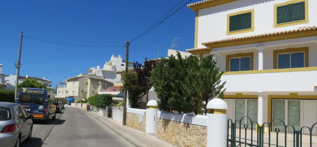 Moradia T9 para Venda em Alvor Foto 23