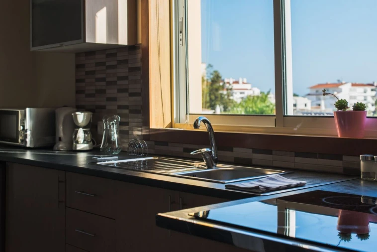 Moradia T9 para Venda em Alvor Foto 29