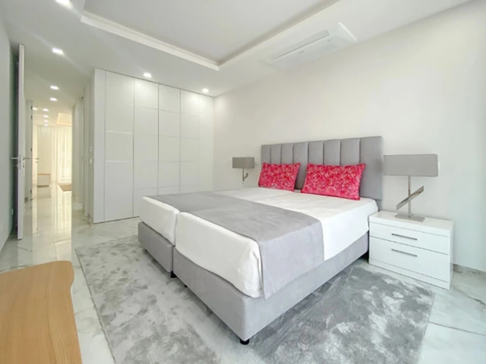 Apartamento T2 para Venda em Lagos (São Sebastião e Santa Maria) Foto 8