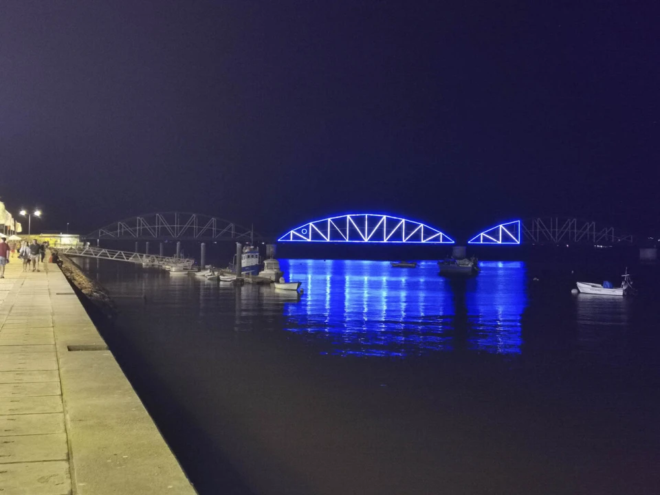 Garagem para Arrendamento em Portimão Foto 7