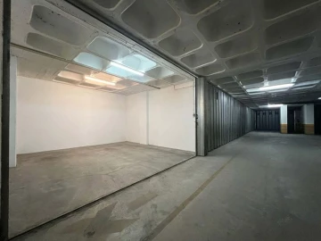 Garagem para Arrendamento em Portimão