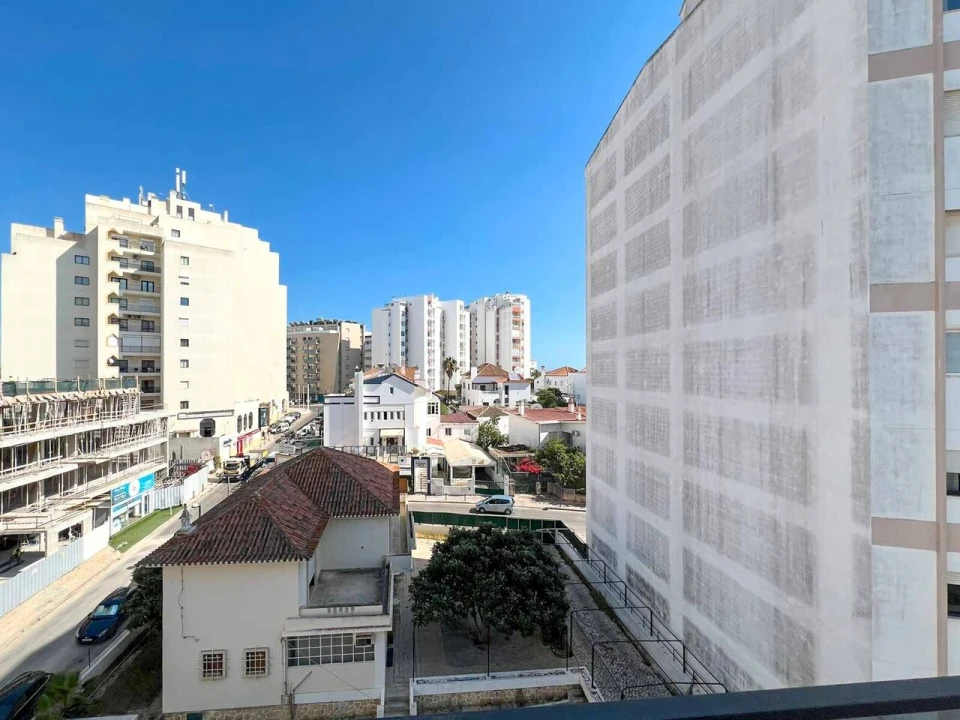 Apartamento T2 para Venda em Portimão Foto 29