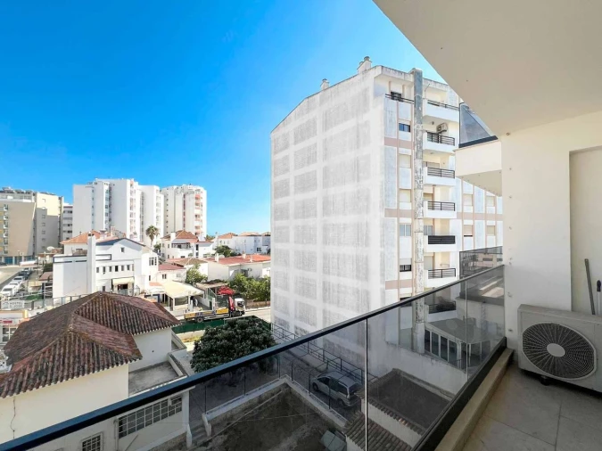 Apartamento T2 para Venda em Portimão Foto 10