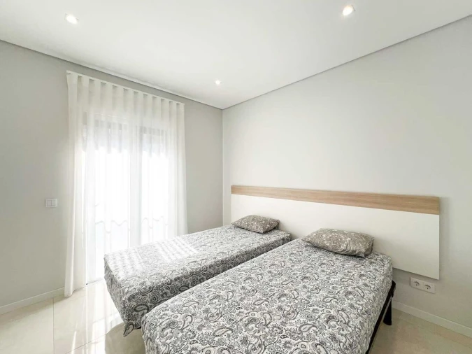 Apartamento T2 para Venda em Portimão Foto 21