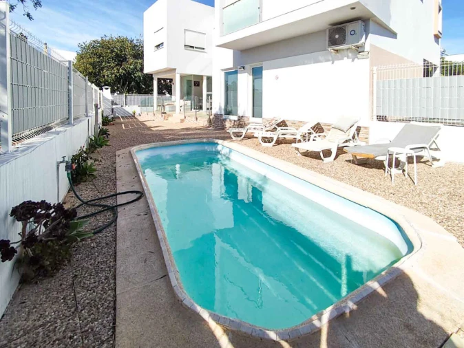 Moradia T5 para Venda em Portimão Foto 2