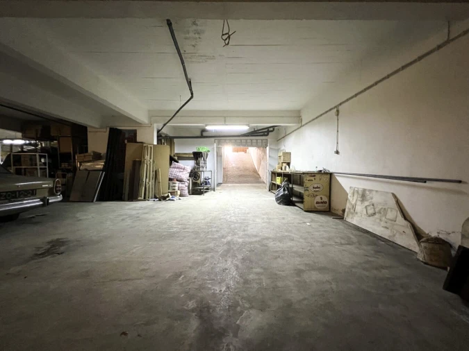 Garagem para Venda em Portimão Foto 9