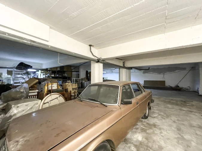 Garagem para Venda em Portimão Foto 10