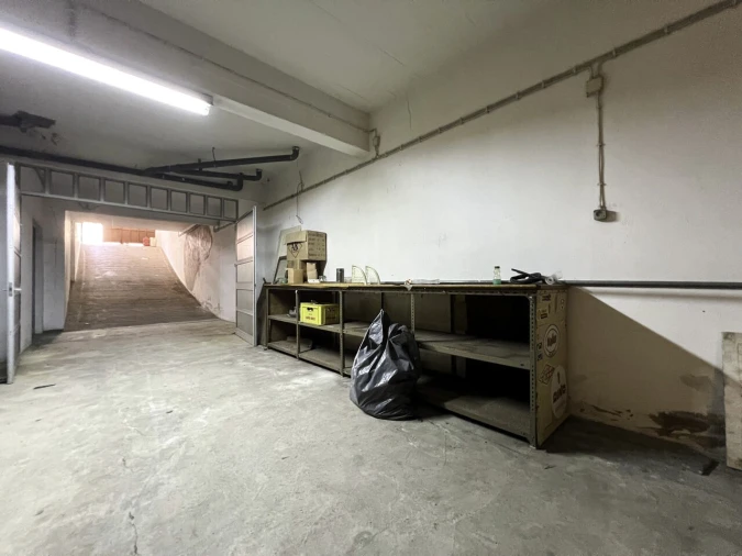 Garagem para Venda em Portimão Foto 12