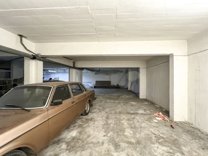 Garagem para Venda em Portimão Foto 13