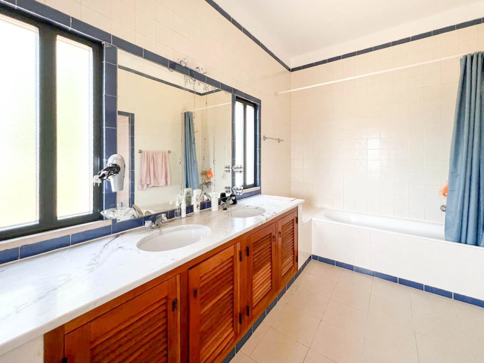 Moradia T3 para Venda em Alvor Foto 28