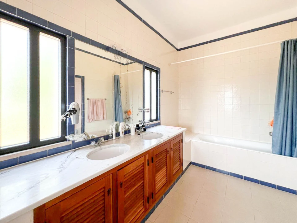 Moradia T3 para Venda em Alvor Foto 29