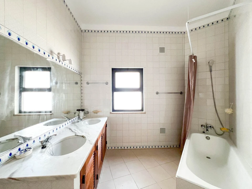 Moradia T3 para Venda em Alvor Foto 31