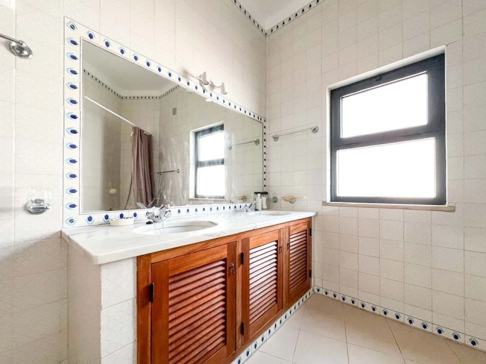 Moradia T3 para Venda em Alvor Foto 32