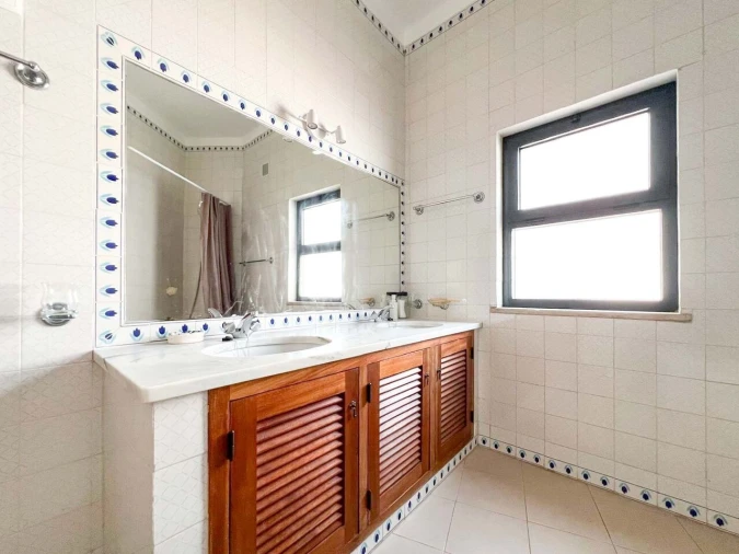 Moradia T3 para Venda em Alvor Foto 32