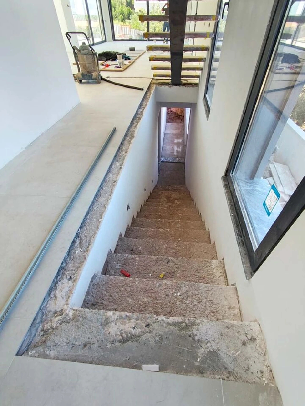 Moradia T3 para Venda em Mexilhoeira Grande Foto 9