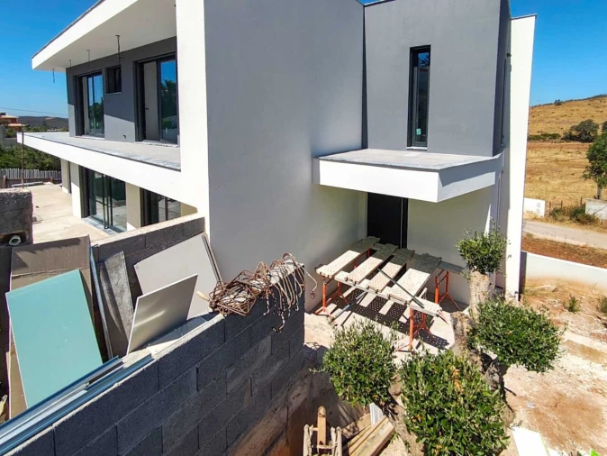 Moradia T3 para Venda em Mexilhoeira Grande Foto 11