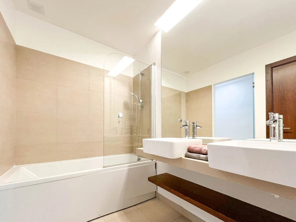 Apartamento T2 para Venda em Portimão Foto 20