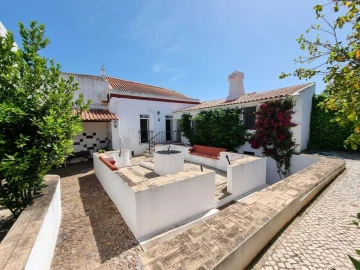 Moradia T3 para Venda em Silves