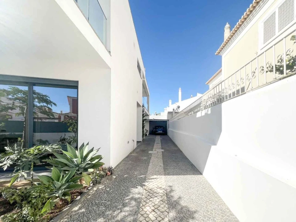 Moradia T4 para Venda em Portimão Foto 33
