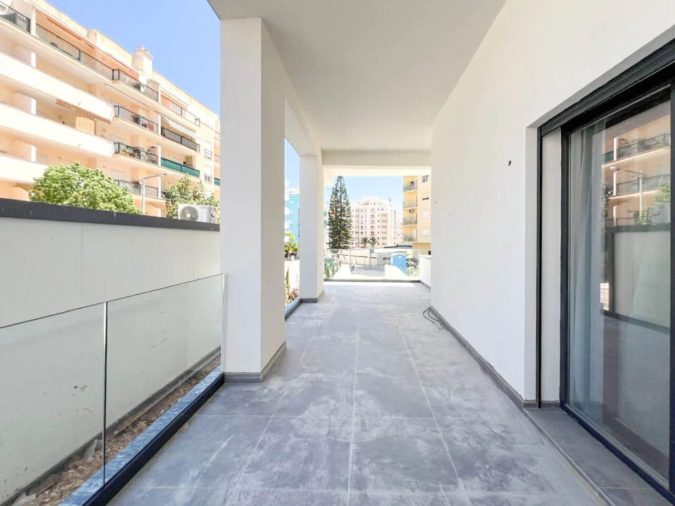 Apartamento T2 para Venda em Armação de Pera Foto 17