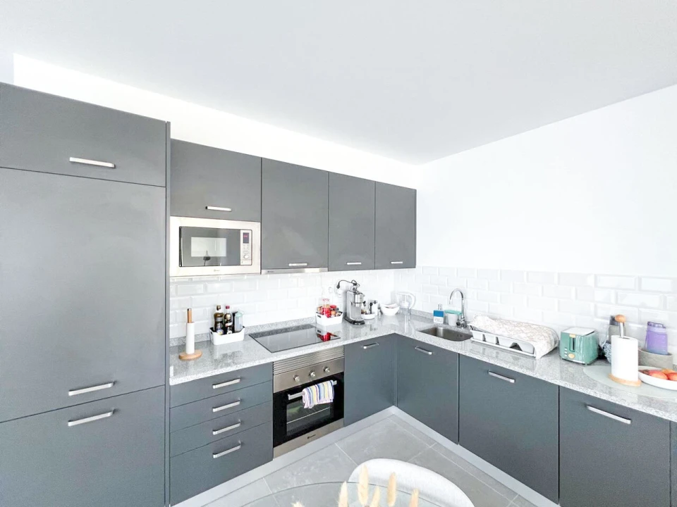 Apartamento T1 para Venda em Portimão Foto 6