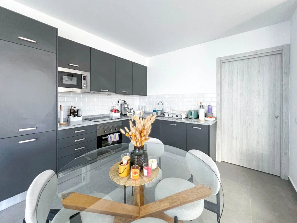 Apartamento T1 para Venda em Portimão Foto 7