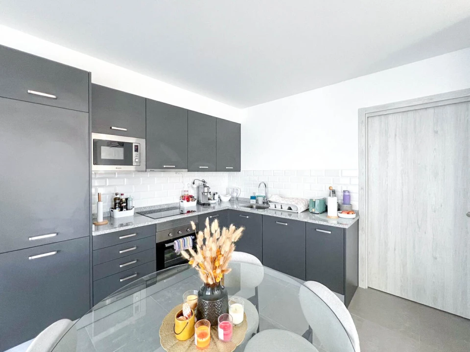 Apartamento T1 para Venda em Portimão Foto 9