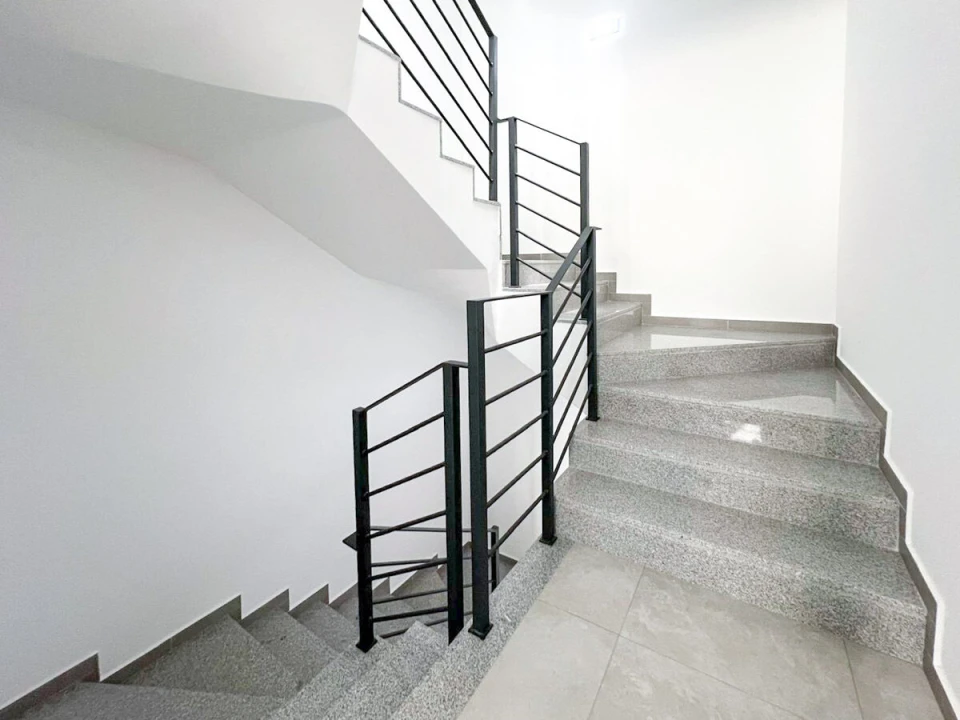 Apartamento T1 para Venda em Portimão Foto 10